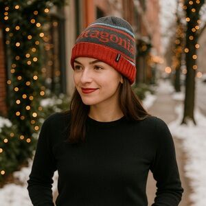 Patagonia Stripe Knit Beanie – OS (Excellent Condition)